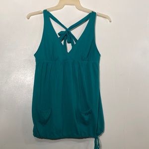 American Eagle top size large